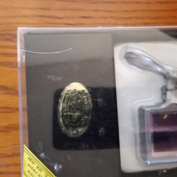 Digital Keychain - Picture 7 of 9